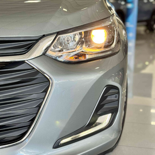 chevrolet onix 1.0 turbo flex plus premier automatico 4p 2025