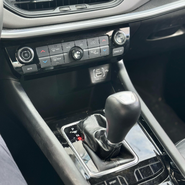 jeep compass 1.3 t270 turbo flex longitude at6 4p automatico 2023