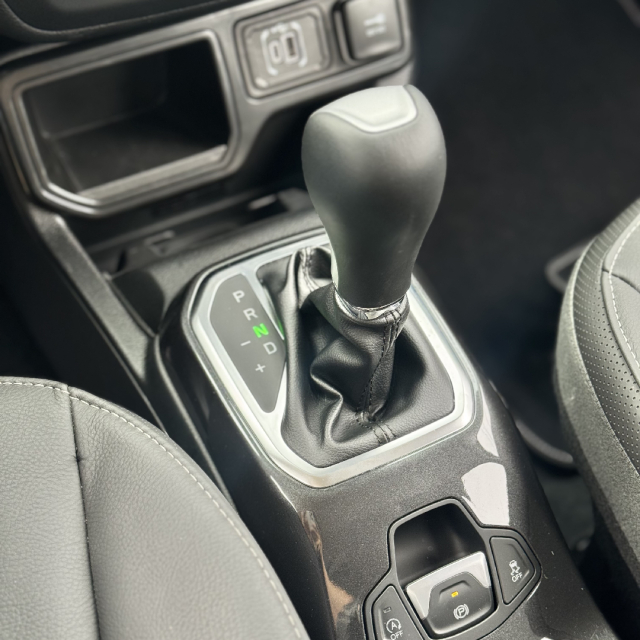 jeep renegade 1.3 flex automatico 2025