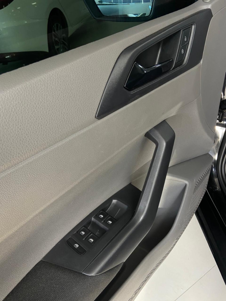 volkswagen polo 1.0 mpi total flex manual 4p 2018
