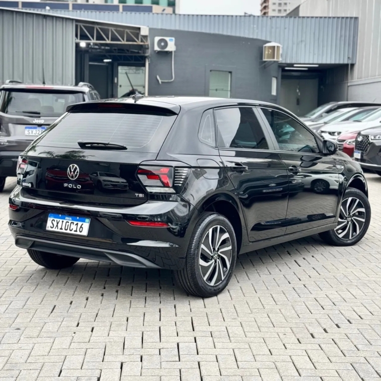 VOLKSWAGEN POLO 1.0 170 TSI HIGHLINE AUTOMATICO FLEX 4P 2025