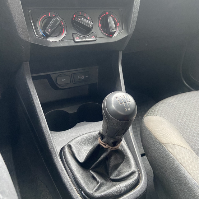 volkswagen gol 1.0 flex manual 2023