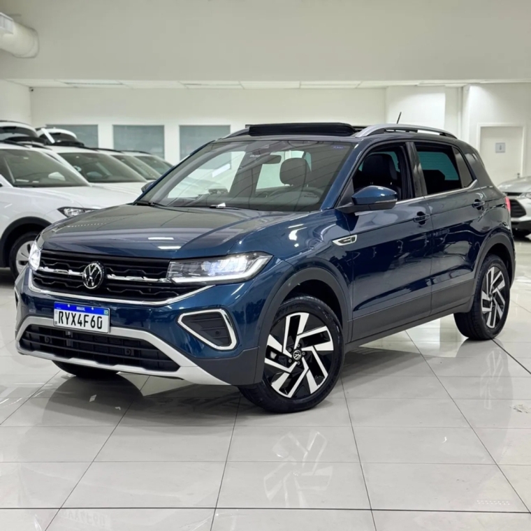 t-cross highline c/ teto solar (5 mil km unico dono ) + garantia ate 2028 oportunidade! t-cross highline c/ teto solar (5 mil km unico dono ) + garantia ate 2028 oportunidade!