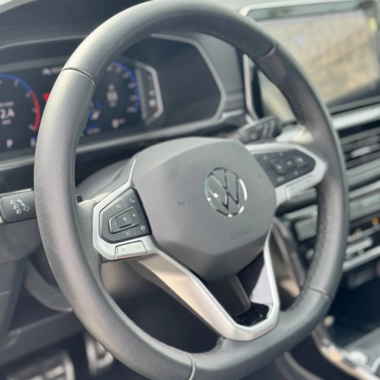 volkswagen t-cross 1.4 250 tsi total flex highline automatico 4p 2025