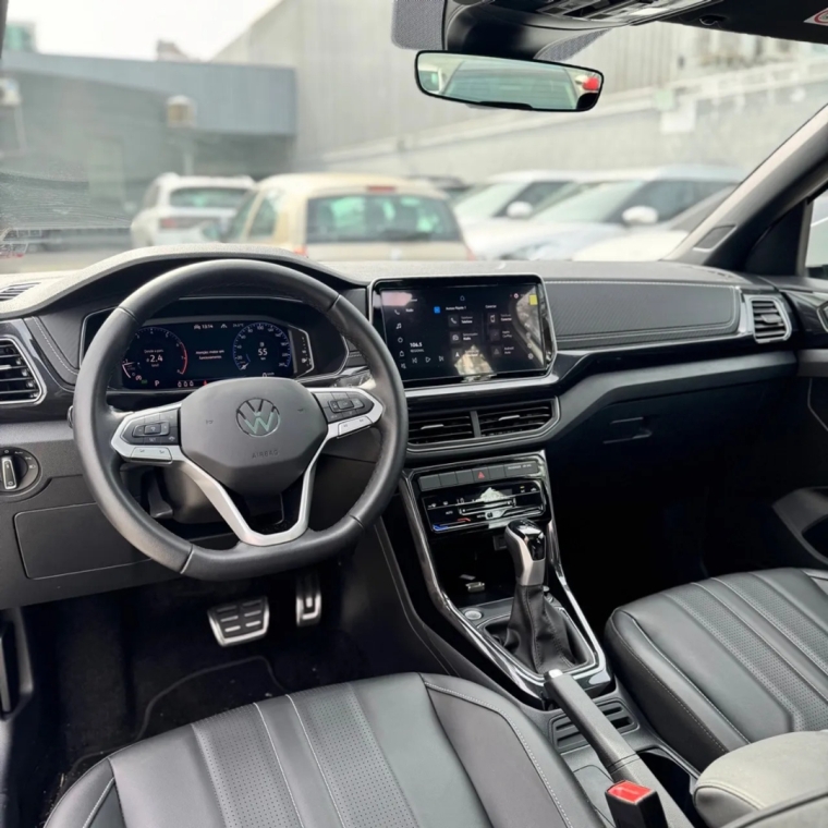 volkswagen t-cross 1.4 250 tsi total flex highline automatico 4p 2025