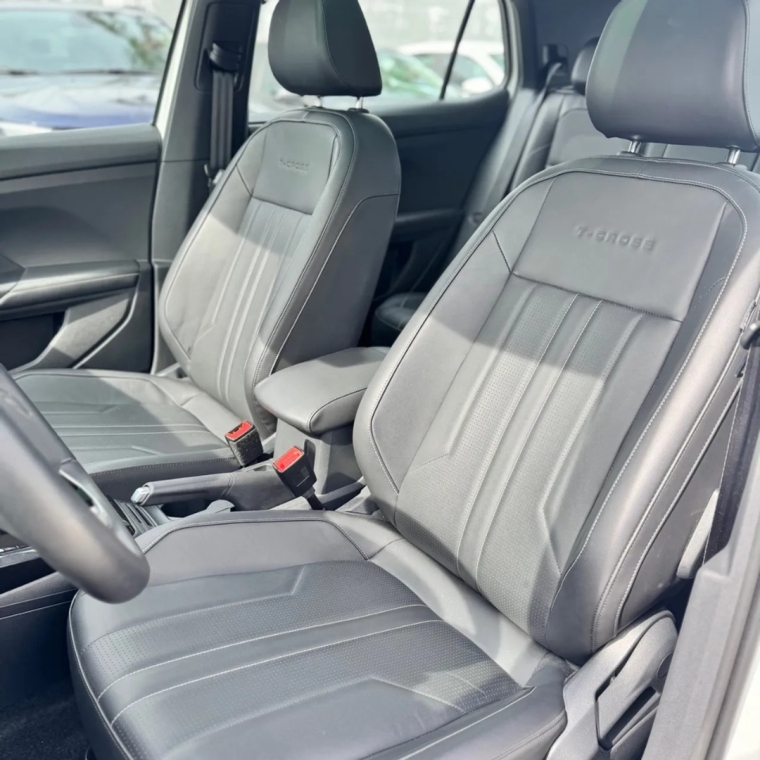 volkswagen t-cross 1.4 250 tsi total flex highline automatico 4p 2025