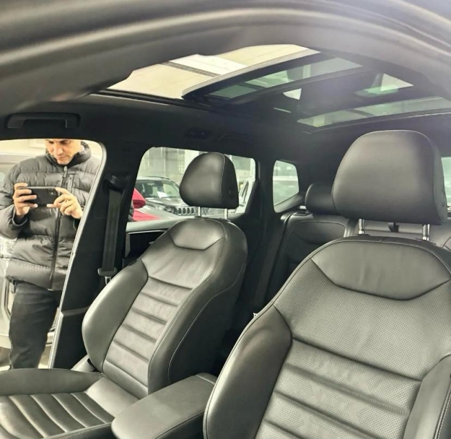 taos highline 1.4 250 tsi 2024 (33mil km - garantia de fabrica)