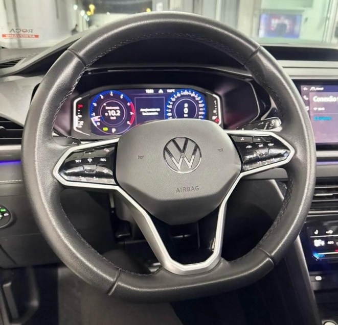 taos highline 1.4 250 tsi 2024 (33mil km - garantia de fabrica)