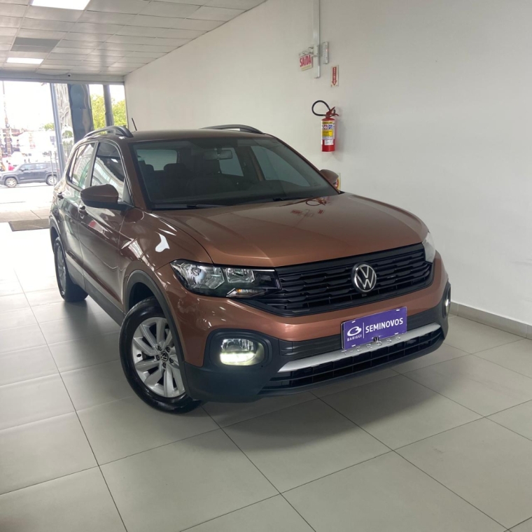 t-cross 200 tsi 2022 (22mil km) unico dono.