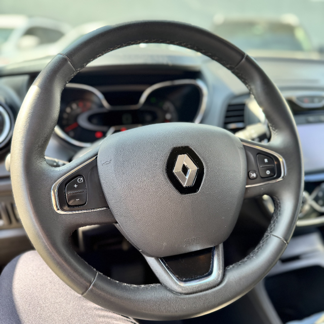 renault captur 1.6 16v sce flex intense x-tronic 4p automatico 2019