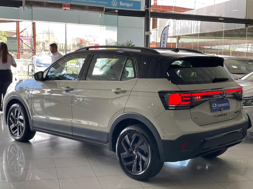 volkswagen t-cross 1.4 250 tsi total flex highline automatico 4p 20253