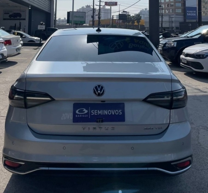 volkswagen virtus 1.0 200 tsi highline automatico flex 5p 2025