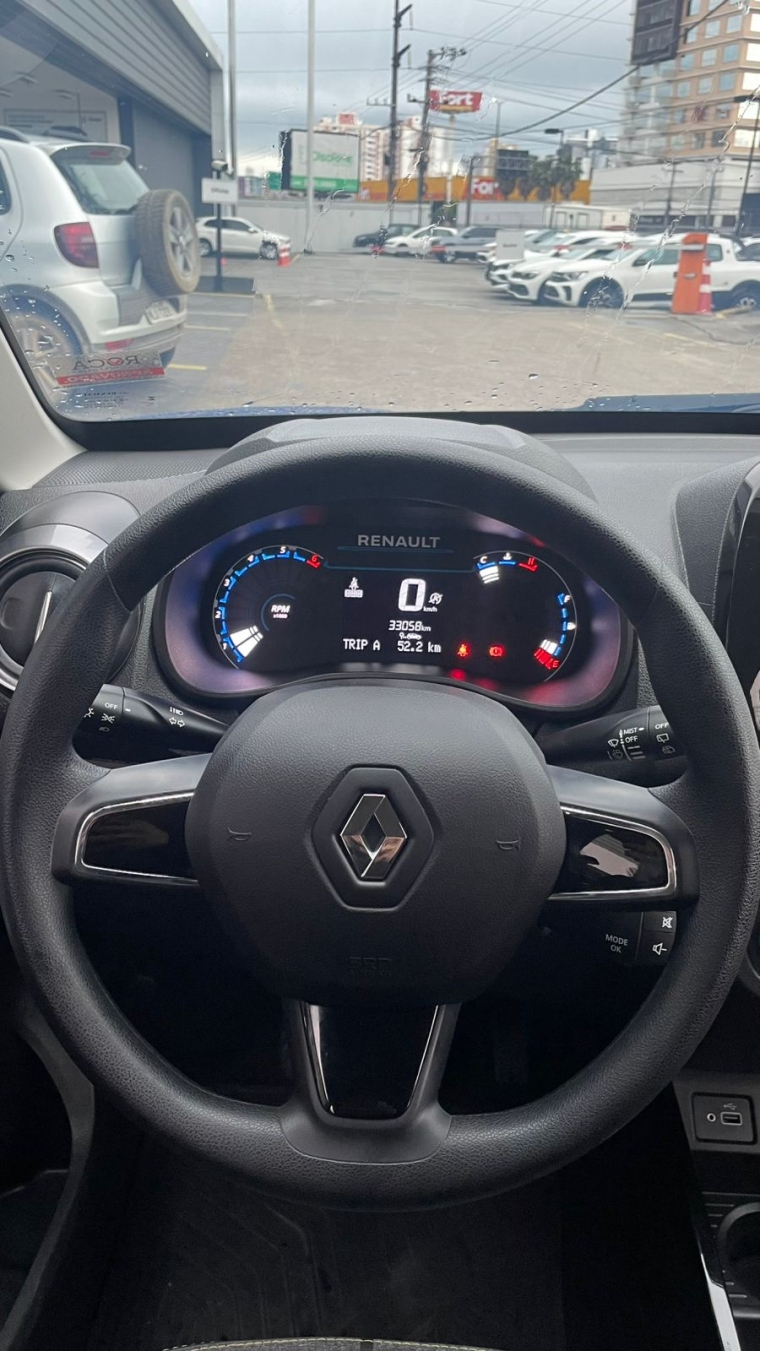 kwid outsider 1.0 12v