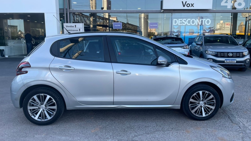 peugeot 208 1.6 flex automatico 2017