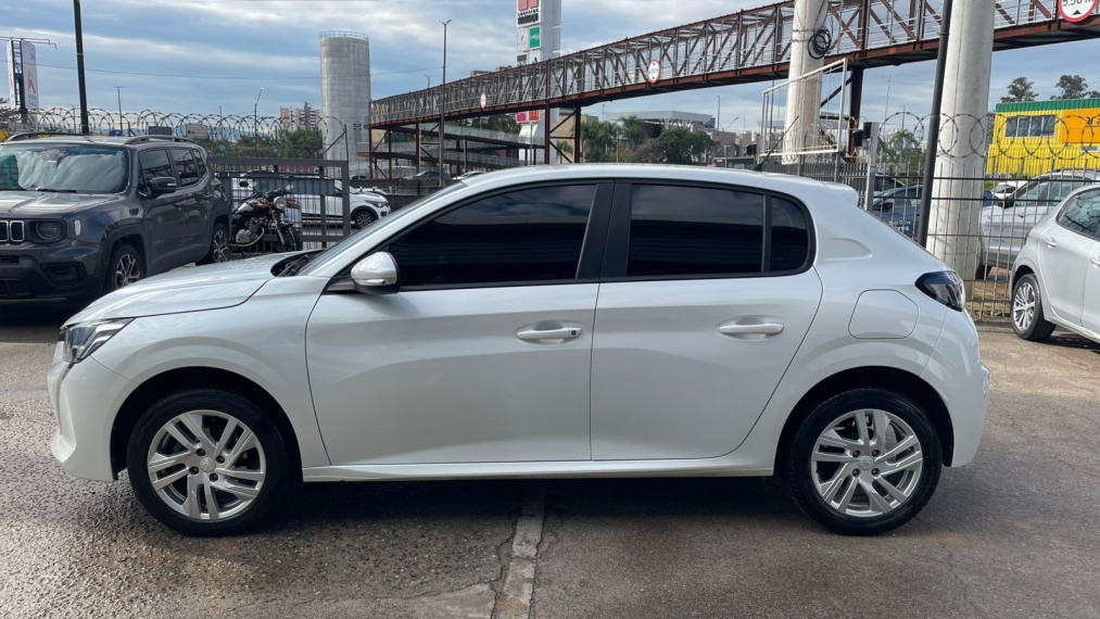 peugeot 208 1.6 16v flex active at6 4p automatico 2023