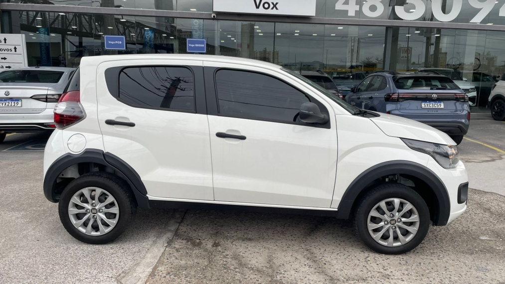 fiat mobi 1.0 evo flex like. manual 4p 2025