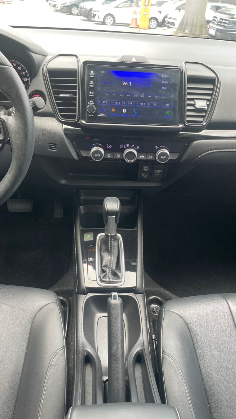 honda city 1.5 i-vtec flex hatch touring cvt 5p automatico 2024