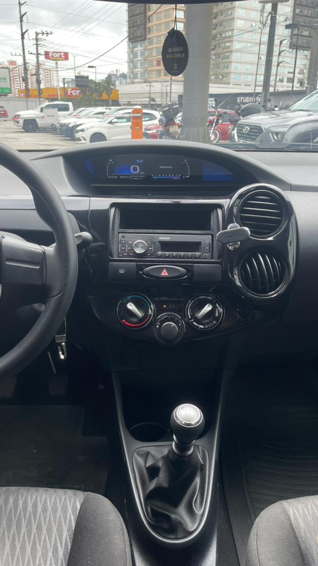 toyota etios 1.3 x 16v flex 4p manual 5p 2018