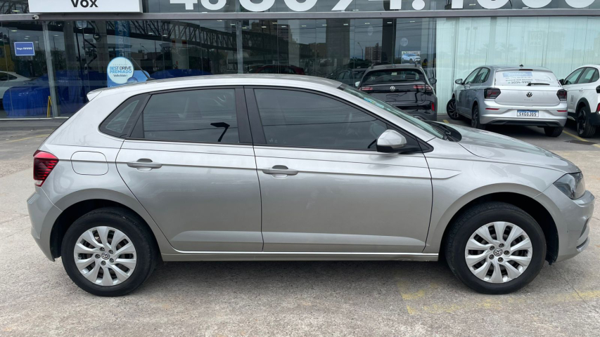 volkswagen polo 1.0 mpi total flex manual 4p 20215