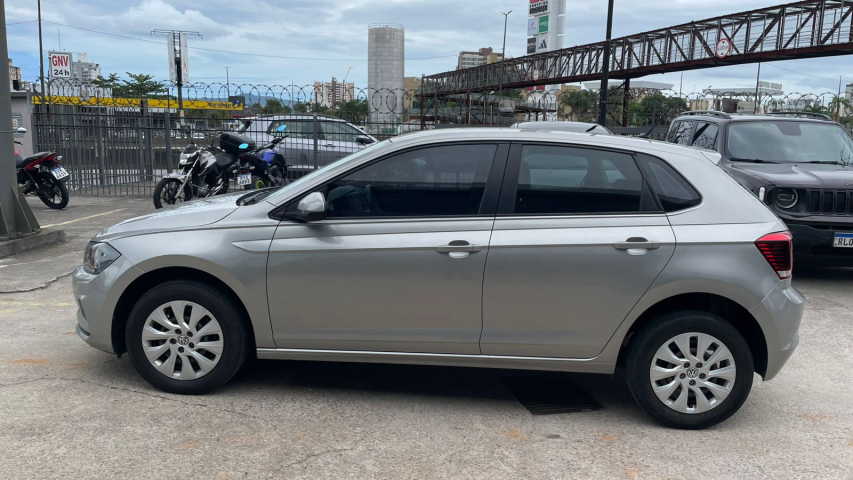 volkswagen polo 1.0 mpi total flex manual 4p 20212