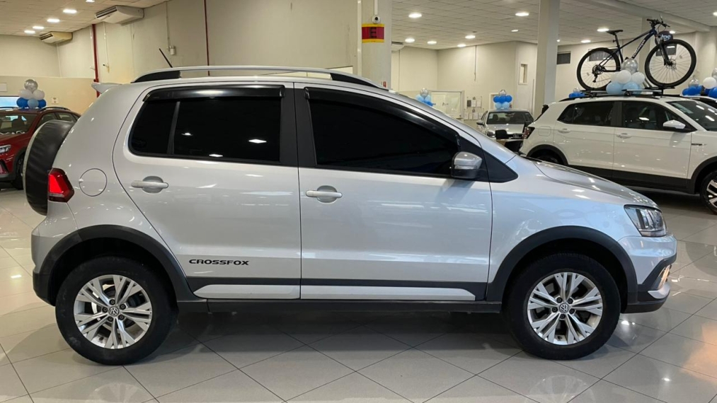 volkswagen crossfox 1.6 msi flex 16v 4p automatizado 5p automatico 20175