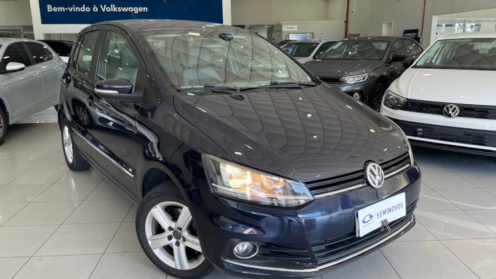 volkswagen fox 1.6 mi highline 8v flex 4p manual 2015