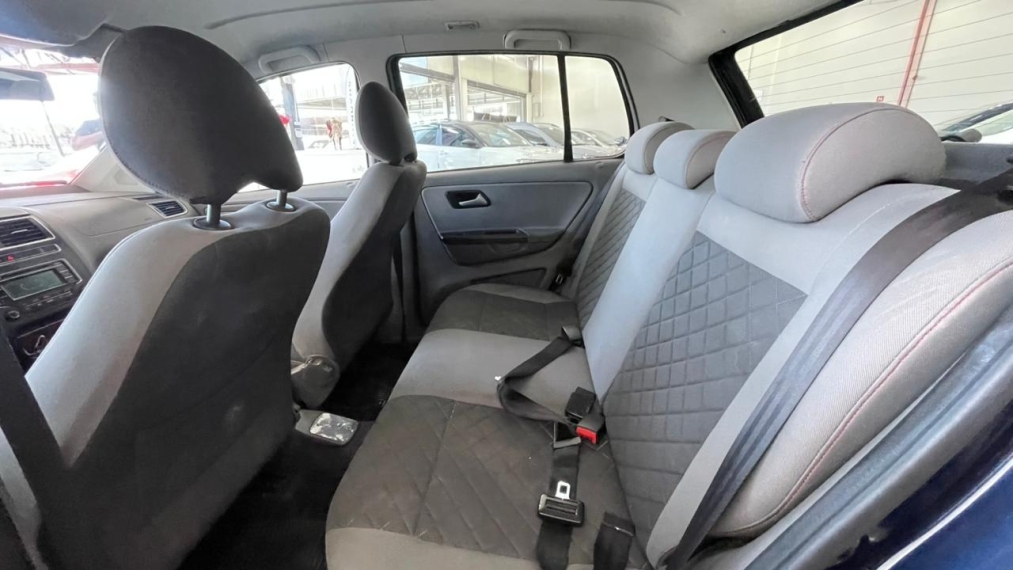 volkswagen fox 1.6 mi highline 8v flex 4p manual 20156