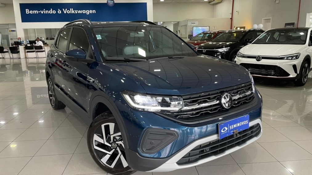 volkswagen t-cross 1.0 200 tsi total flex comfortline automatico 5p 2026