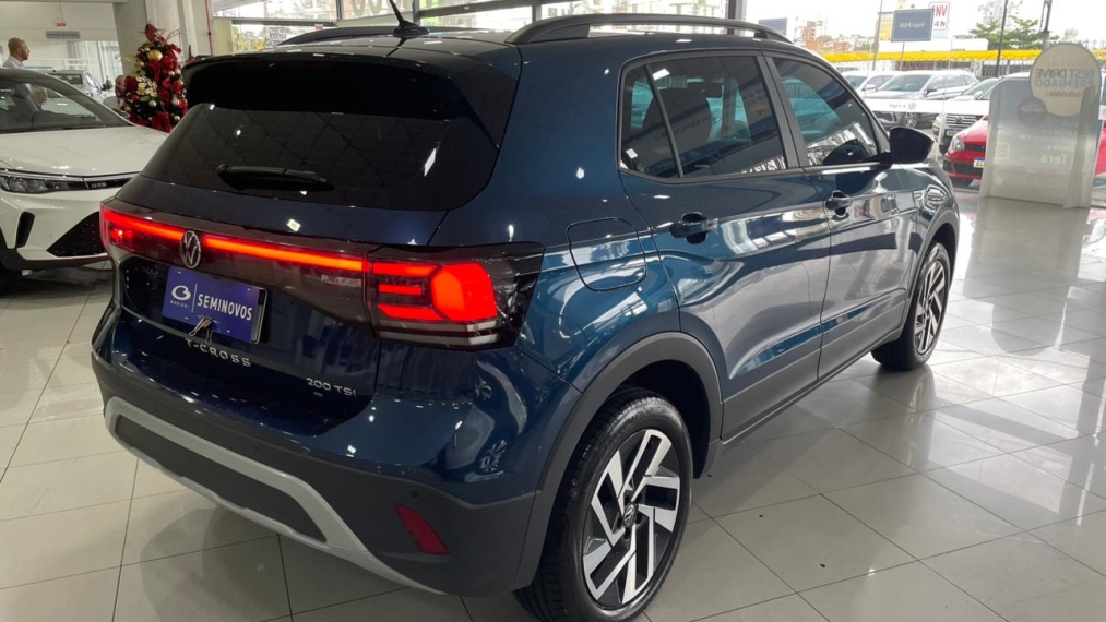 volkswagen t-cross 1.0 200 tsi total flex comfortline automatico 5p 20264