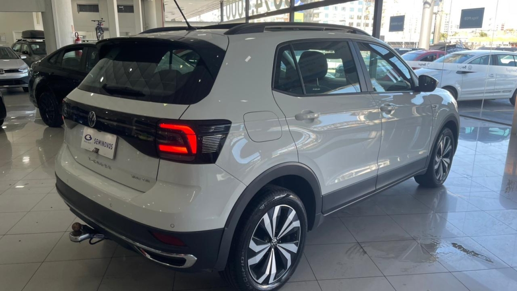 volkswagen t-cross 1.0 200 tsi total flex comfortline automatico 1.4 4p 20233