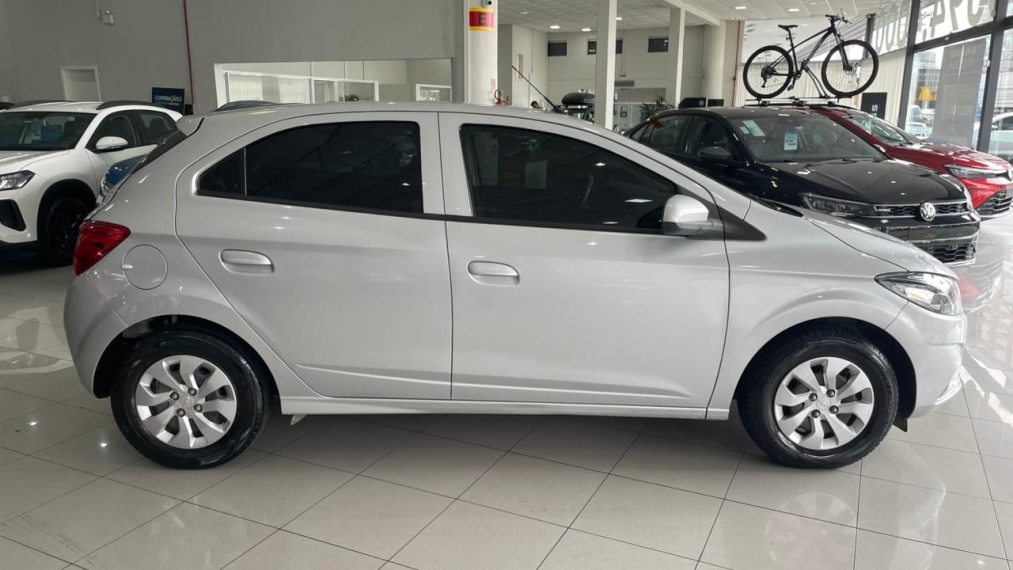 chevrolet onix 1.0 mpfi lt 8v flex 4p manual 20185