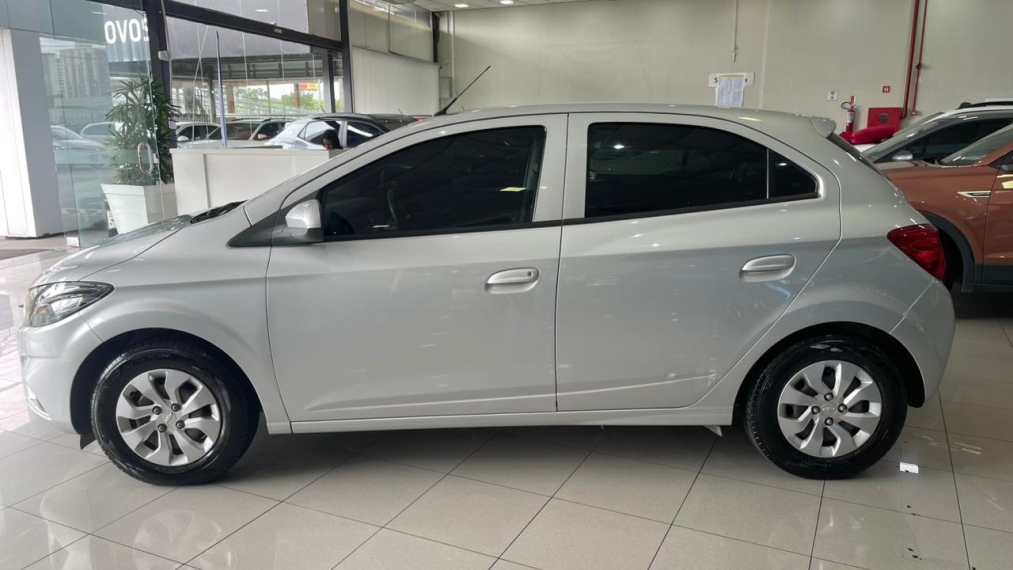 chevrolet onix 1.0 mpfi lt 8v flex 4p manual 20182