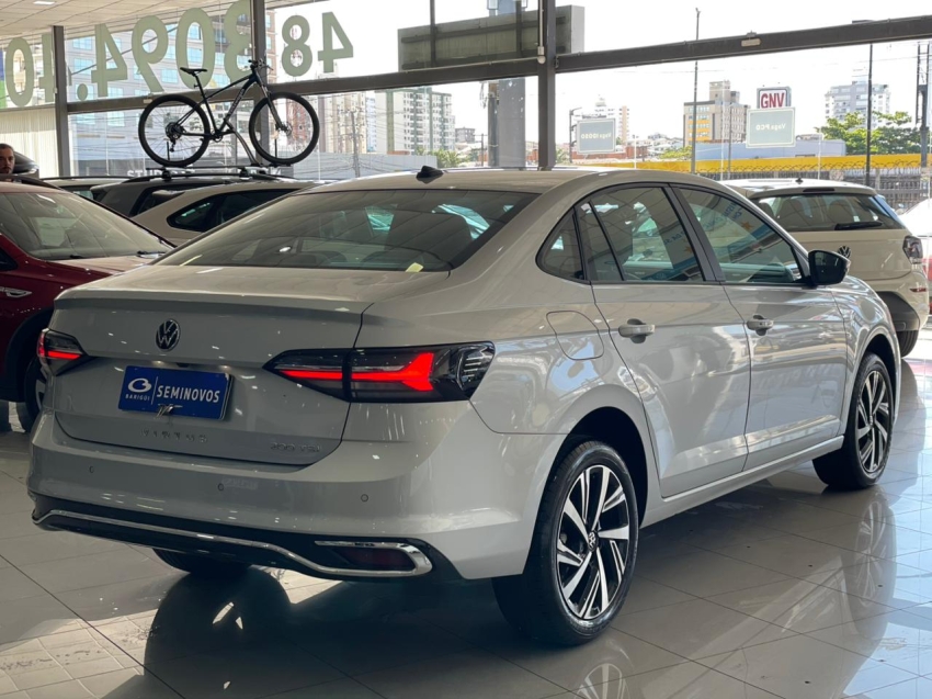 volkswagen virtus 1.0 200 tsi highline automatico flex 4p 20254