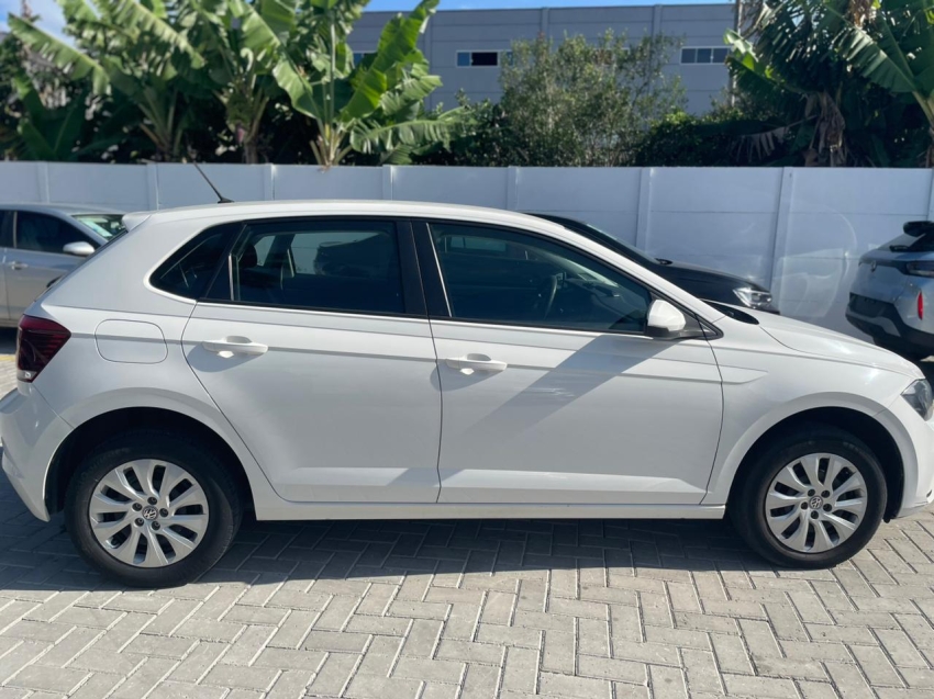 volkswagen polo 1.0 mpi total flex manual 4p 20205