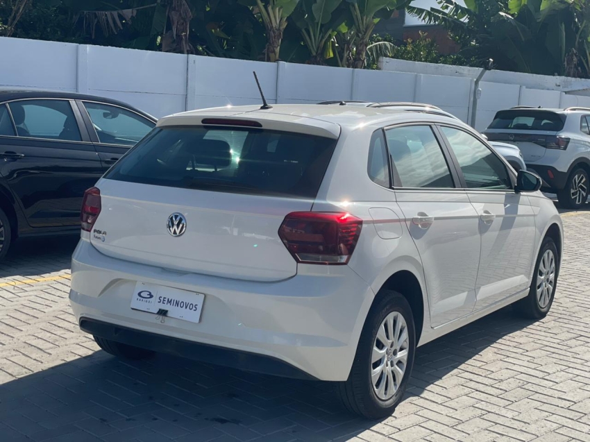 volkswagen polo 1.0 mpi total flex manual 4p 20204