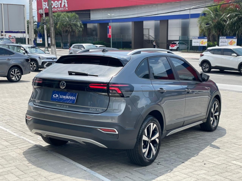 volkswagen nivus 1.0 200 tsi total flex highline automatico 4p 20244