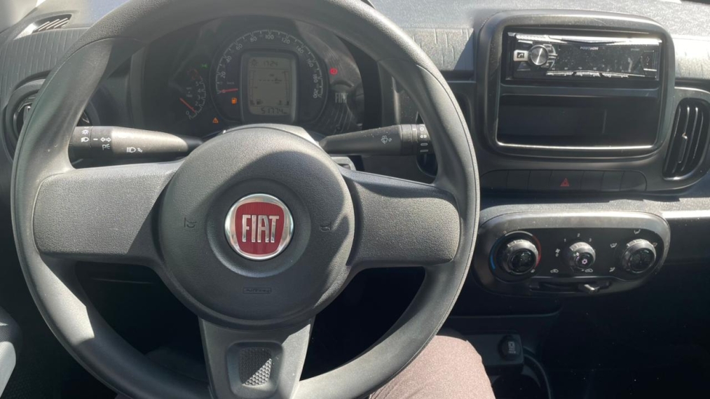 fiat mobi 1.0 evo flex like. manual 4p 20208