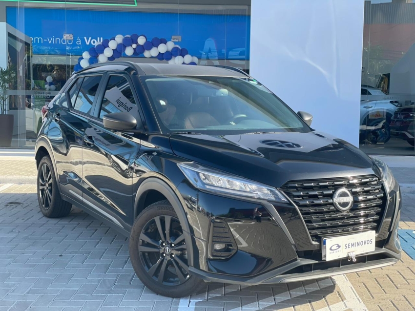 nissan kicks 1.6 16v flexstart exclusive xtronic flex 4p automatico 2024