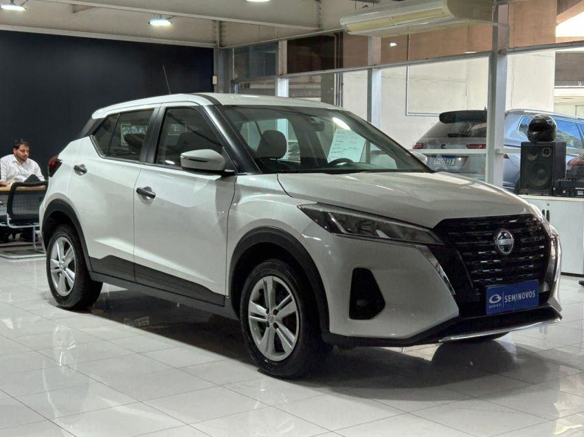 nissan kicks 1.6 16v flexstart active xtronic flex 4p automatico 2024