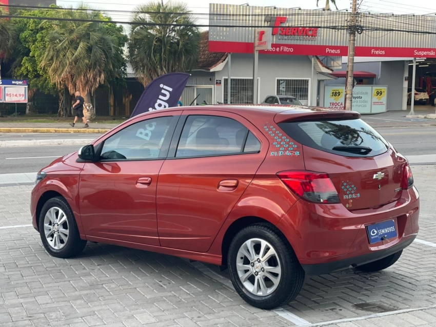 chevrolet onix 1.0 mpfi lollapalooza 8v flex 4p manual 20143