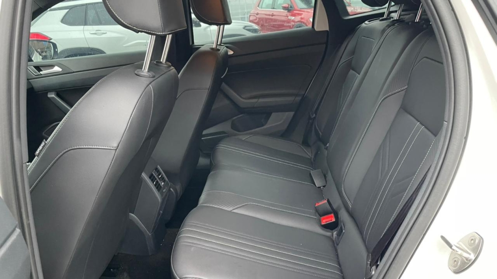 volkswagen nivus 1.0 200 tsi total flex highline automatico 4p 20267