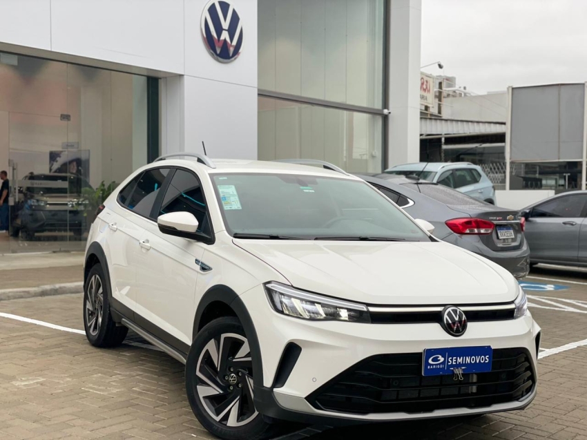 volkswagen nivus 1.0 200 tsi total flex highline automatico 4p 2026