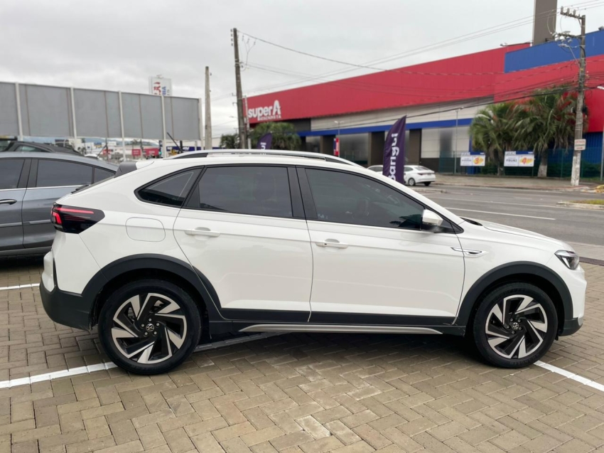 volkswagen nivus 1.0 200 tsi total flex highline automatico 4p 20266