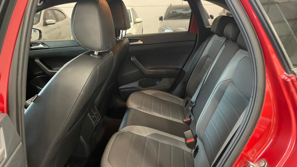 volkswagen nivus 1.0 200 tsi total flex highline automatico 4p 20217