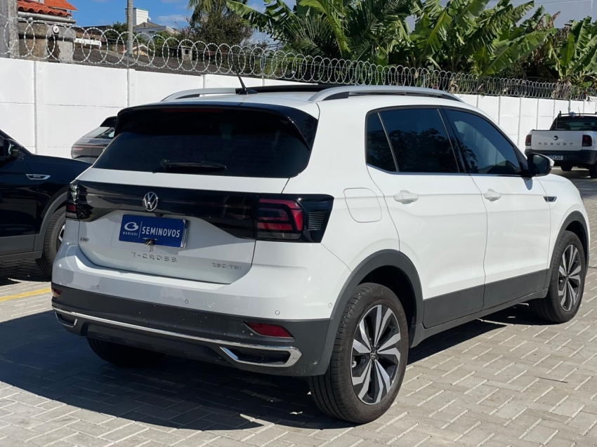 volkswagen t-cross 1.4 250 tsi total flex highline automatico 4p 20245