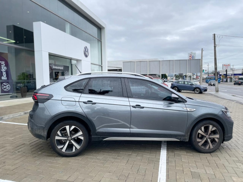 volkswagen nivus 1.0 200 tsi total flex highline automatico 4p 20234