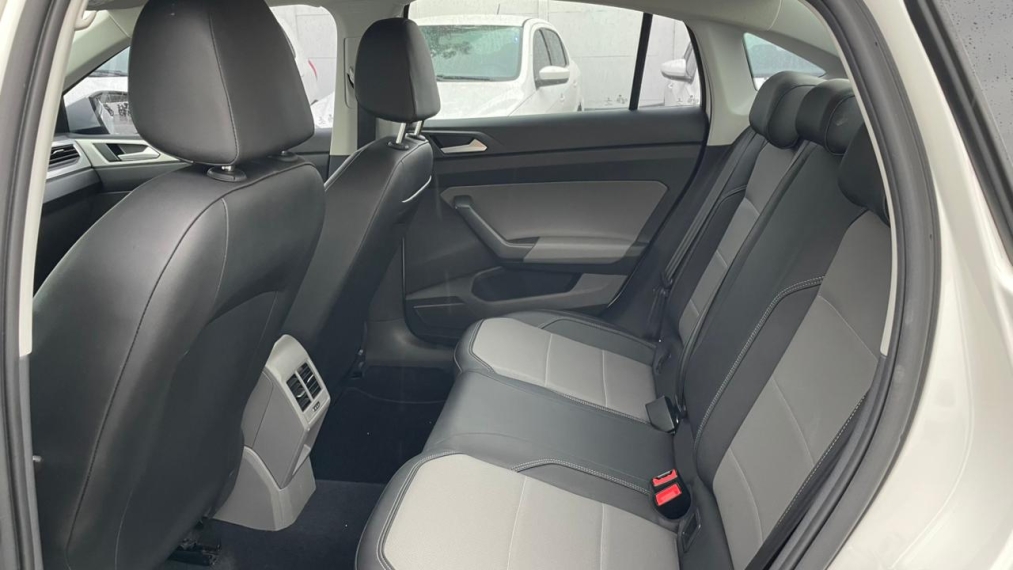 volkswagen virtus 1.0 200 tsi highline automatico flex 4p 20227