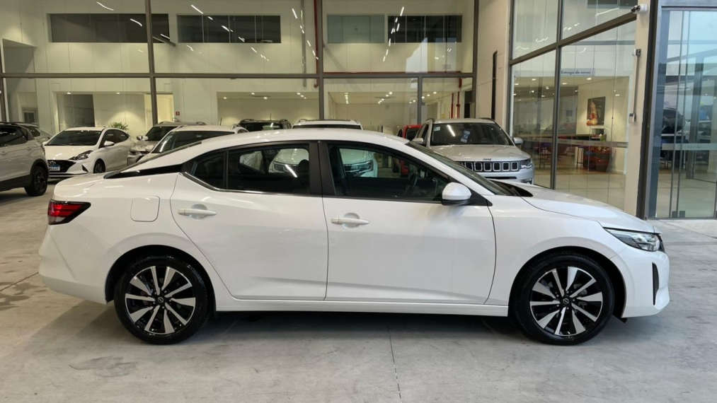 nissan sentra 2.0 16v gasolina advance xtronic 4p automatico 20255