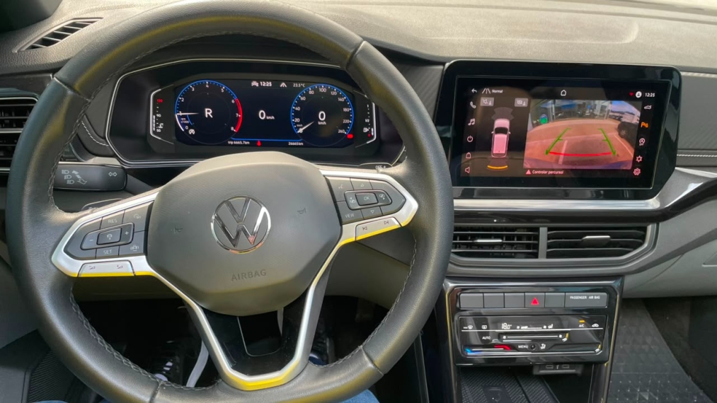 volkswagen t-cross 1.0 200 tsi total flex comfortline automatico 4p 202511