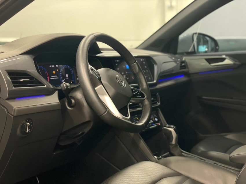volkswagen taos 1.4 250 tsi total flex highline automatico 4p 202410
